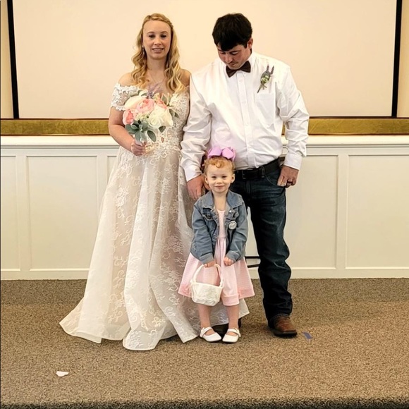 Meet your Posher, Brittany - Picture 9 of 15